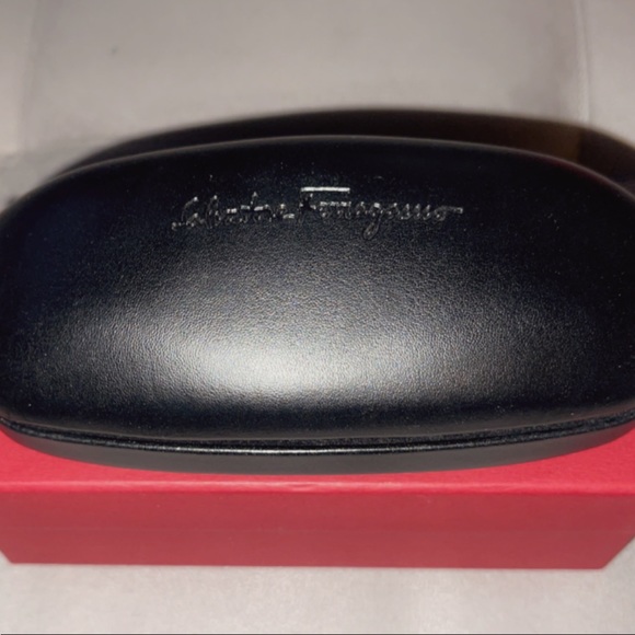 Salvatore Ferragamo Sunglasses - Picture 2 of 4